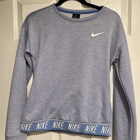 Nike Sweaters - Nike Sweater